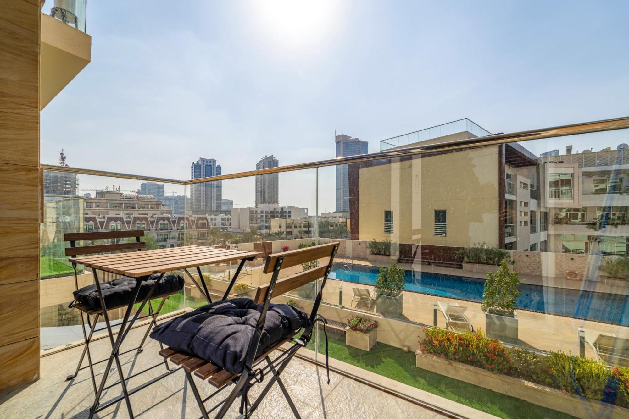 Vayk - Modern With Pool Views In Jvc Apartment *